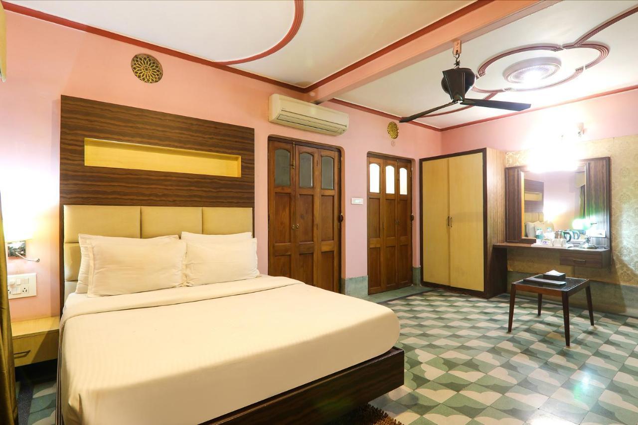 Fabhotel East View Varanasi
